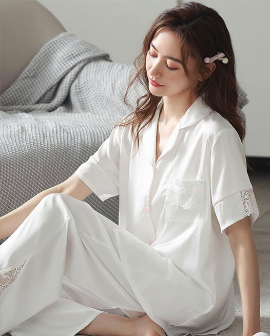 Loungewear için En İyi Kumaş Nedir? Kaynak Bulma Kılavuzu