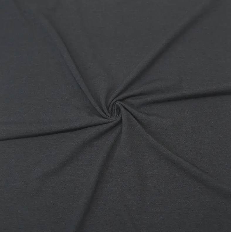 Hangisi daha iyi: polar mı yoksa termal kumaş mı?